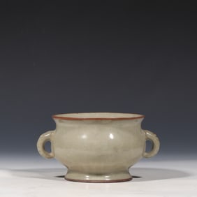 GUI-TYPE FURNACE IN CHENGHUA PERIOD OF MING DYNASTY, CHINA