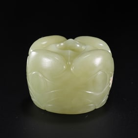 CHINESE HONGSHAN PERIOD HONGSHAN CULTURE JADE