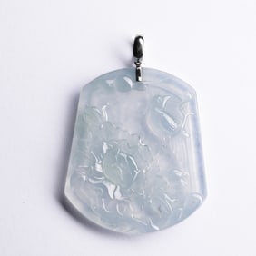 JADE PENDANT