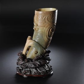 Chinese Han Dynasty Jade Dragon Cup
