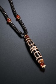 Pure Dzi Bead Necklace from the Tang Dynasty, China