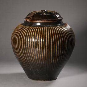 Chinese Northern Song Dynasty Cizhou kiln black glaze line covered jar