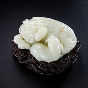 Chinese Qing Dynasty Hotan White Jade Mother and Child Auspicious Beasts