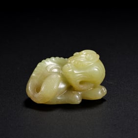 Chinese Qing Dynasty Hetian Yellow Jade Auspicious Beast