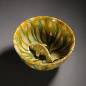 Chinese Tang Dynasty tri-color fish-shaped bowl