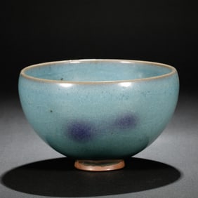 Chinese Northern Song Dynasty Jun kiln sky blue glaze hanging red chicken heart bowl