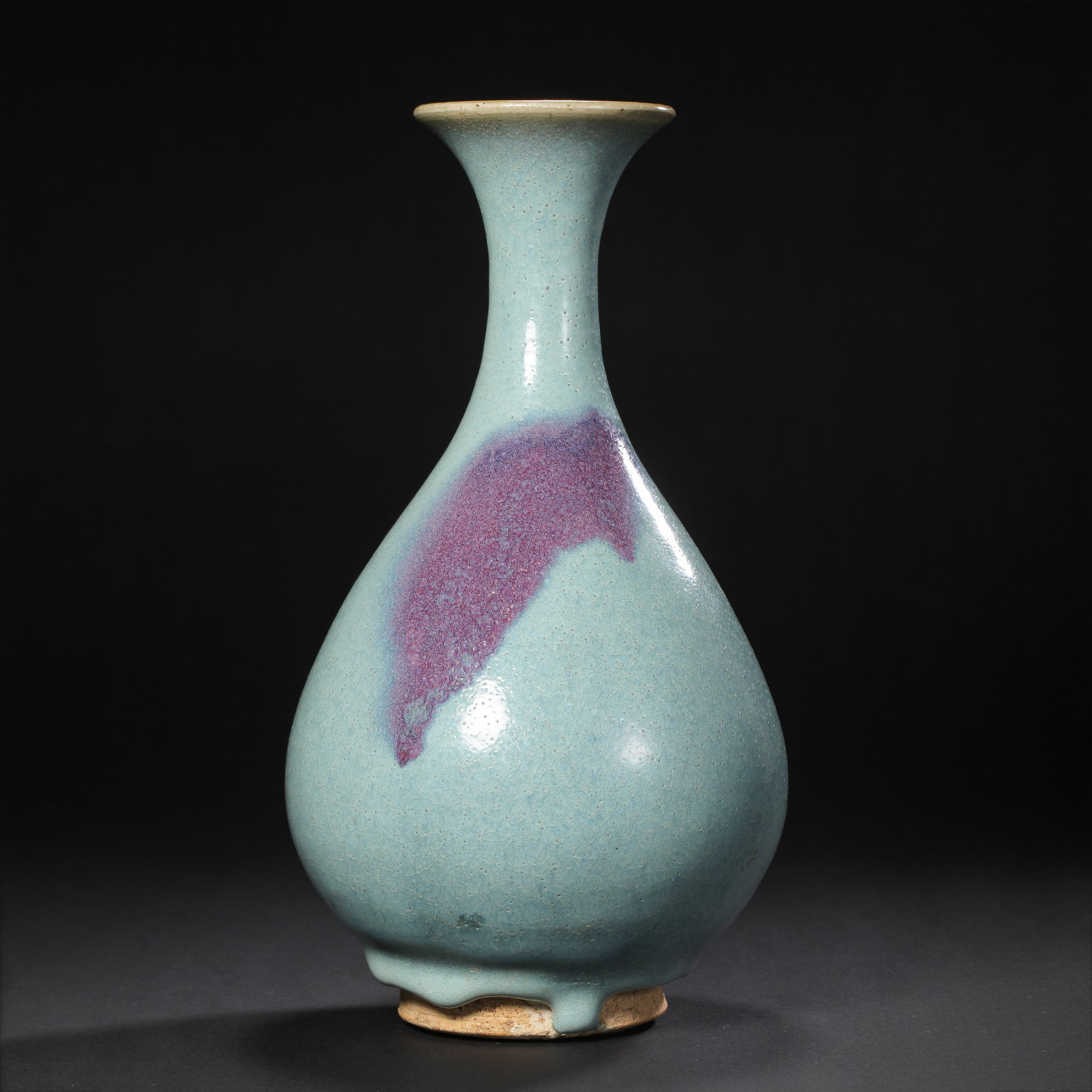 Chinese Jin Dynasty Jun kiln sky blue glaze hanging red jade pot spring vase (1 of 9)