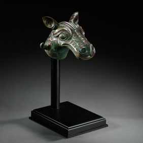 Chinese Warring States Period Gold and Silver Inlaid Animal Heads
