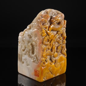 Shoushan stone seal from the Qianlong period of the Qing Dynasty