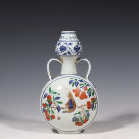 Blue and white double-cord gourd vase with flower and bird pattern, Xuande period, Ming Dynasty,