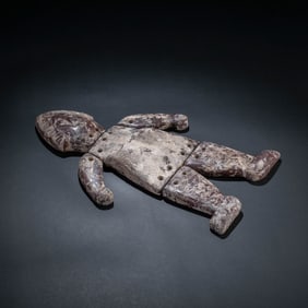 Ancient Chinese human-shaped jade artifacts