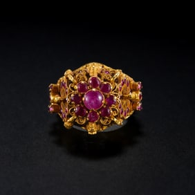 Ancient Persian culture pure gold inlaid gemstone ring