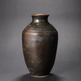 Chinese Song Dynasty Brown Glaze Flower Pattern Vase