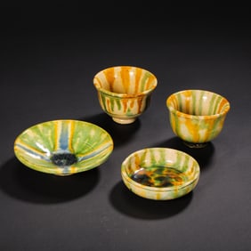 A set of Chinese Tang Dynasty tri-color tea sets