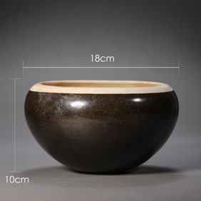 Black and white glaze bowl from Gongxian kiln, Tang Dynasty, China