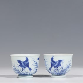 A pair of blue and white porcelain cups by Wang Bu, a master of Chinese art in the 20th century