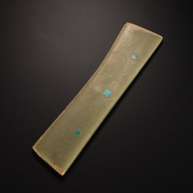 Jade Knife of Qijia Culture in Neolithic China