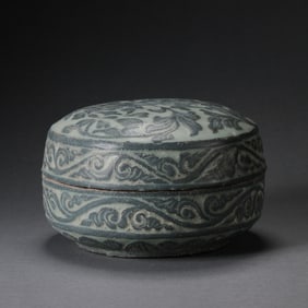 Korean Goryeo Celadon Lid Box with Black and White Floral Inlay
