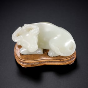 Chinese Qing Dynasty Hetian White Jade Ox