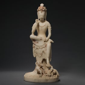 Chinese Tang Dynasty white marble statue of Guanyin
