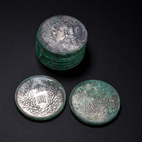 A set of Chinese 20th century pure silver coins