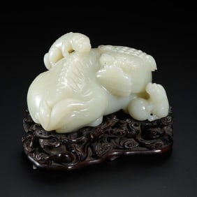 Chinese Qing Dynasty Hotan White Jade Mother and Child Auspicious Beasts
