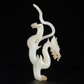 Chinese Liao Dynasty Hetian Jade Dragon