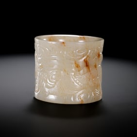 Chinese Qing Dynasty Hetian White Jade Dragon Pattern Jar