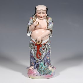 Chinese Qing Dynasty Famille Rose Standing Figure
