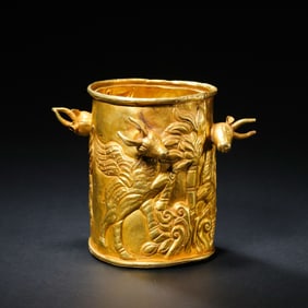 Ancient Persian culture pure gold cup