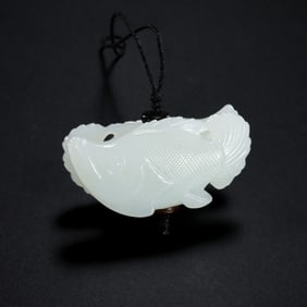 Chinese Liao Dynasty Hetian White Jade Fish