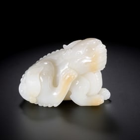 Chinese Qing Dynasty Hetian White Jade Auspicious Beast