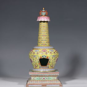 Chinese Qing Dynasty Pagoda with Porcelain and Floral Pattern