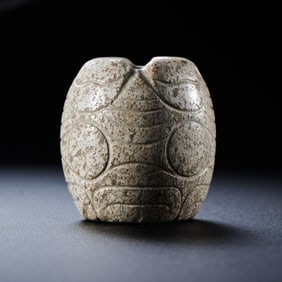 Jade artifacts of Hongshan culture during the Hongshan period in China