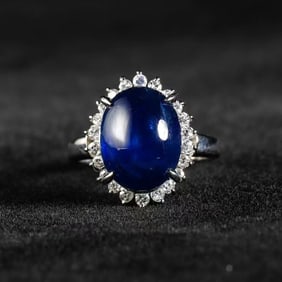 RETRO period, royal blue unheated sapphire ring