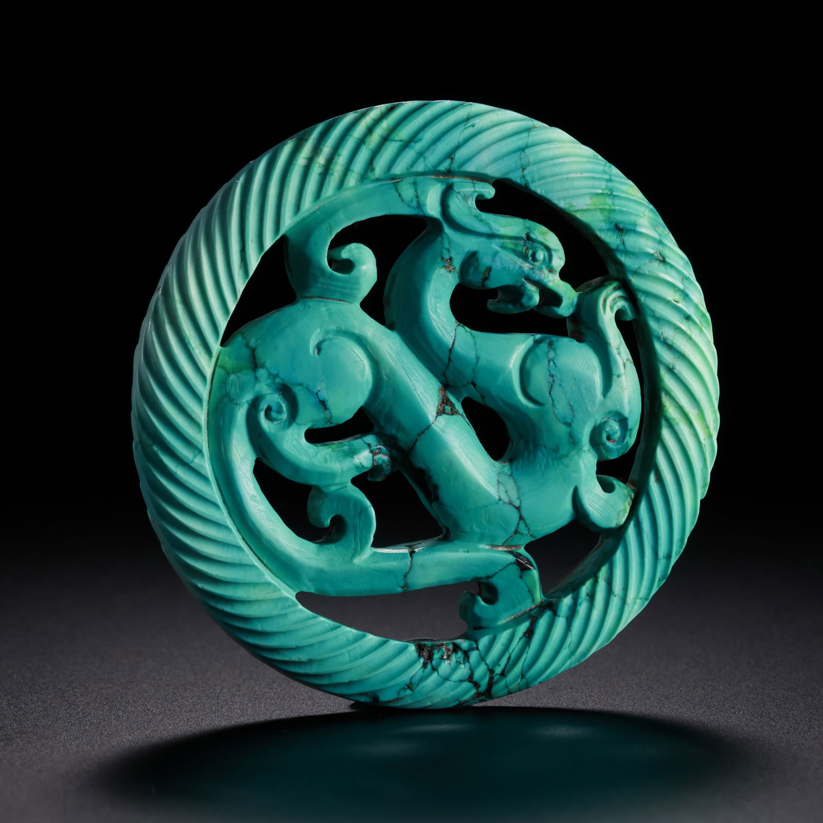 Chinese Han Dynasty Turquoise Phoenix Pendant: Diam. 5.5 cm. Weight. 31 gram.