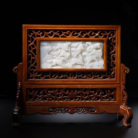 Chinese Huanghuali wood inlaid with Hetian white jade screen, Qing Dynasty