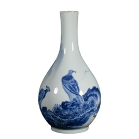 Chinese blue and white porcelain vase, 20th century