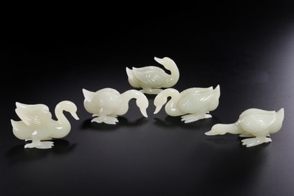 A group of Chinese Qing Dynasty Hetian white jade goose ornaments