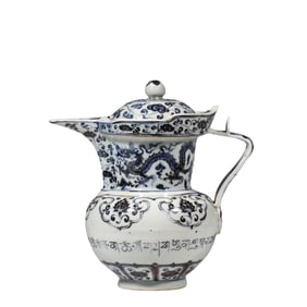 Blue and white dragon-patterned monk's hat pot, Xuande period, Ming Dynasty, China
