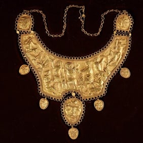 Ancient Persian culture, gold necklace
