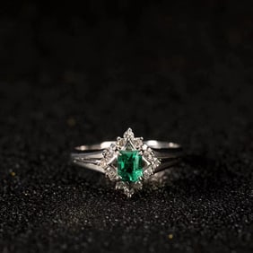 Platinum Diamond Emerald Ring
