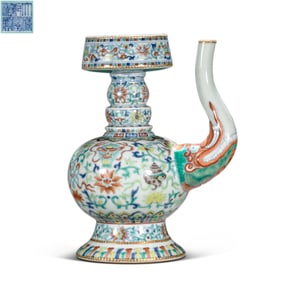 Chinese Benba pot with floral pattern, Qianlong period, Qing Dynasty