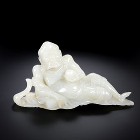 Chinese Hetian white jade Buddha statue from the Qing Dynasty