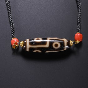 Pure Dzi Bead Necklace from the Tang Dynasty, China