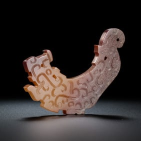 Chinese jade pendants from the Shang and Zhou dynasties