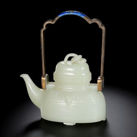 Chinese Qing Dynasty Hetian white jade handle pot