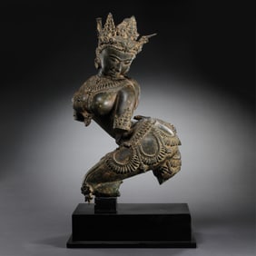 Ancient Chinese bronze figures