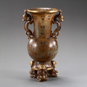 Chinese Han Dynasty gold-inlaid three-legged flower vase with two handles