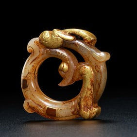 Chinese Han Dynasty Inlaid Gold Jade Dragon Pendant